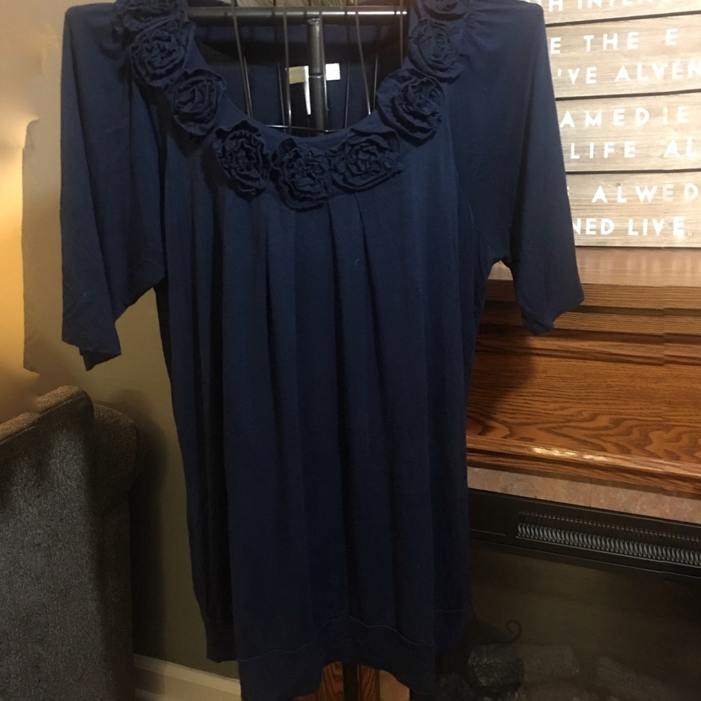 Design History 2X Top Elbow Length Sleeve Pleated